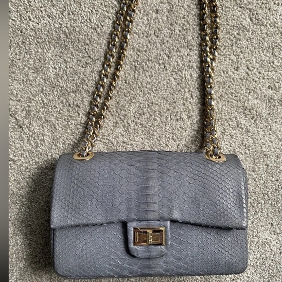 Genuine exotic python 2.55 gold chain handbag - Picture 1 of 5
